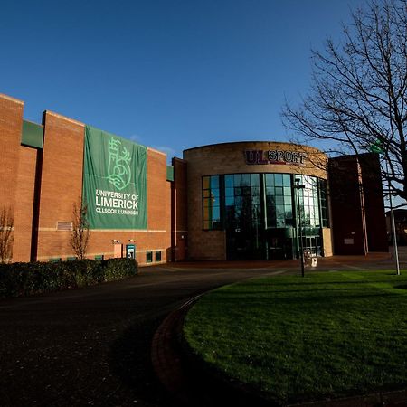 Dromroe Village University Of Limerick Exterior photo